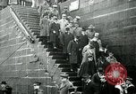 Standbild Woodrow Wilson Brest Frankreich, 1919, aus Sekunde 44 historischem Filmmaterial Videoclip 65675026960