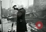Standbild Woodrow Wilson Brest Frankreich, 1919, aus Sekunde 33 historischem Filmmaterial Videoclip 65675026961