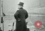 Standbild Woodrow Wilson Brest Frankreich, 1919, aus Sekunde 53 historischem Filmmaterial Videoclip 65675026961