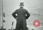 Standbild Woodrow Wilson Brest Frankreich, 1919, aus Sekunde 59 historischem Filmmaterial Videoclip 65675026961