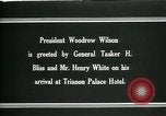 Standbild Woodrow Wilson Siene Versailles et Oise Frankreich, 1919, aus Sekunde 10 historischem Filmmaterial Videoclip 65675026973