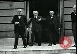 Standbild David Lloyd George Paris Frankreich, 1919, aus Sekunde 32 historischem Filmmaterial Videoclip 65675026975