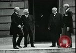 Standbild David Lloyd George Paris Frankreich, 1919, aus Sekunde 44 historischem Filmmaterial Videoclip 65675026975