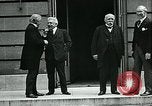 Standbild David Lloyd George Paris Frankreich, 1919, aus Sekunde 58 historischem Filmmaterial Videoclip 65675026975