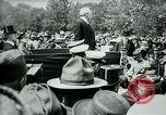 Standbild Woodrow Wilson Suresnes Frankreich, 1919, aus Sekunde 32 historischem Filmmaterial Videoclip 65675026979