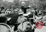 Standbild Woodrow Wilson Suresnes Frankreich, 1919, aus Sekunde 53 historischem Filmmaterial Videoclip 65675026979