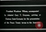 Standbild Woodrow Wilson Saint Germain-en-Laye Seine-et-Oise Frankreich, 1919, aus Sekunde 5 historischem Filmmaterial Videoclip 65675026982