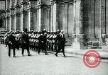 Standbild Woodrow Wilson Saint Germain-en-Laye Seine-et-Oise Frankreich, 1919, aus Sekunde 26 historischem Filmmaterial Videoclip 65675026982