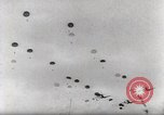 Immagine di Il francese Para-troopers Dien Bien Phu Vietnam, 1954, secondo 34 filmato di repertorio 65675026992