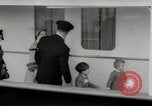 Immagine di Il principe Carlo e la principessa Anna Regno Unito, 1954, secondo 18 filmato di repertorio 65675026996