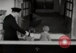 Immagine di Il principe Carlo e la principessa Anna Regno Unito, 1954, secondo 21 filmato di repertorio 65675026996
