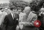 Standbild Präsident Eisenhower Charlotte North Carolina USA, 1954, aus Sekunde 32 historischem Filmmaterial Videoclip 65675027000