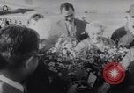 Standbild Sekretärs Charles E Wilson Seoul Korea, 1954, aus Sekunde 15 historischem Filmmaterial Videoclip 65675027002