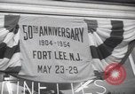 Standbild doppelte Jubiläum Feier Fort Lee New Jersey USA, 1954, aus Sekunde 14 historischem Filmmaterial Videoclip 65675027003