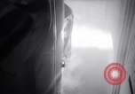 Immagine di Riciclare le vecchie autovetture Giappone, 1965, secondo 17 filmato di repertorio 65675027009