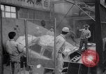 Immagine di Riciclare le vecchie autovetture Giappone, 1965, secondo 37 filmato di repertorio 65675027009