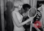 Image fashion en tennis London England Royaume-Uni, 1965, de la seconde 60 séquences d'archives historiques vidéo 65675027010