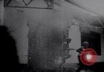 Standbild Schlacht von Hue Hue Vietnam, 1968, aus Sekunde 27 historischem Filmmaterial Videoclip 65675027012