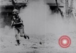 Standbild Schlacht von Hue Hue Vietnam, 1968, aus Sekunde 36 historischem Filmmaterial Videoclip 65675027012