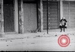 Standbild Schlacht von Hue Hue Vietnam, 1968, aus Sekunde 31 historischem Filmmaterial Videoclip 65675027015