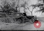 Standbild Flüchtling Pflege nach der Schlacht von Hue Hue Vietnam, 1968, aus Sekunde 7 historischem Filmmaterial Videoclip 65675027017