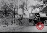 Standbild Flüchtling Pflege nach der Schlacht von Hue Hue Vietnam, 1968, aus Sekunde 8 historischem Filmmaterial Videoclip 65675027017