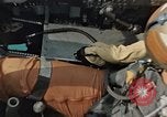 Standbild drei Punkt trennen für Unterwasser Escape United States USA, 1965, aus Sekunde 21 historischem Filmmaterial Videoclip 65675027020