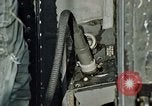 Standbild drei Punkt trennen für Unterwasser Escape United States USA, 1965, aus Sekunde 44 historischem Filmmaterial Videoclip 65675027020