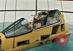 Standbild drei Punkt trennen für Unterwasser Escape United States USA, 1965, aus Sekunde 54 historischem Filmmaterial Videoclip 65675027020