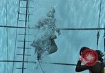 Standbild Unterwasser jet austritt United States USA, 1965, aus Sekunde 27 historischem Filmmaterial Videoclip 65675027021