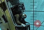 Standbild Unterwasser jet austritt United States USA, 1965, aus Sekunde 34 historischem Filmmaterial Videoclip 65675027021