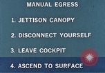 Standbild Unterwasser Luft entweichen Embolie United States USA, 1965, aus Sekunde 4 historischem Filmmaterial Videoclip 65675027022