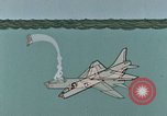 Standbild Unterwasser Auswurf United States USA, 1965, aus Sekunde 21 historischem Filmmaterial Videoclip 65675027023