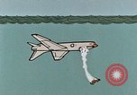 Standbild Unterwasser Auswurf United States USA, 1965, aus Sekunde 35 historischem Filmmaterial Videoclip 65675027023