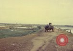Immagine di V-100 portavalori Saigon Vietnam, 1967, secondo 24 filmato di repertorio 65675027028