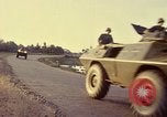 Immagine di V-100 portavalori Saigon Vietnam, 1967, secondo 33 filmato di repertorio 65675027028