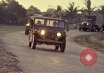 Immagine di V-100 portavalori Saigon Vietnam, 1967, secondo 52 filmato di repertorio 65675027028