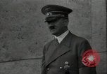 Standbild Adolf Hitler Cheb Tschechoslowakei, 1938, aus Sekunde 35 historischem Filmmaterial Videoclip 65675027041