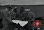 Standbild John C Robinson braun Condor und äthiopischen Piloten Äthiopien, 1935, aus Sekunde 6 historischem Filmmaterial Videoclip 65675027062