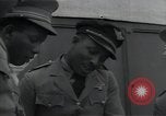 Standbild John C Robinson braun Condor und äthiopischen Piloten Äthiopien, 1935, aus Sekunde 23 historischem Filmmaterial Videoclip 65675027062