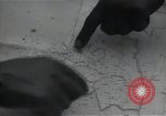 Standbild John C Robinson braun Condor und äthiopischen Piloten Äthiopien, 1935, aus Sekunde 39 historischem Filmmaterial Videoclip 65675027062