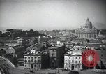 Immagine di Benito Mussolini lavora con un pick Roma Italia, 1936, secondo 3 filmato di repertorio 65675027068