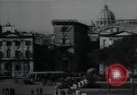 Immagine di Benito Mussolini lavora con un pick Roma Italia, 1936, secondo 8 filmato di repertorio 65675027068