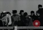 Immagine di Benito Mussolini lavora con un pick Roma Italia, 1936, secondo 15 filmato di repertorio 65675027068
