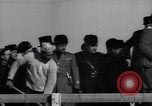 Immagine di Benito Mussolini lavora con un pick Roma Italia, 1936, secondo 19 filmato di repertorio 65675027068