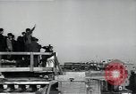 Immagine di Benito Mussolini lavora con un pick Roma Italia, 1936, secondo 21 filmato di repertorio 65675027068