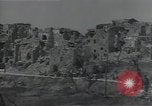 Image Les bâtiments détruits entièrement en Italie dans Seconde Guerre Mondiale en Afrique du Nord, 1943, de la seconde 15 séquences d'archives historiques vidéo 65675027072