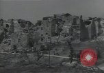 Image Les bâtiments détruits entièrement en Italie dans Seconde Guerre Mondiale en Afrique du Nord, 1943, de la seconde 17 séquences d'archives historiques vidéo 65675027072