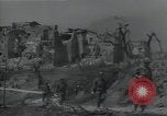 Image Les bâtiments détruits entièrement en Italie dans Seconde Guerre Mondiale en Afrique du Nord, 1943, de la seconde 20 séquences d'archives historiques vidéo 65675027072