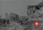 Image Les bâtiments détruits entièrement en Italie dans Seconde Guerre Mondiale en Afrique du Nord, 1943, de la seconde 49 séquences d'archives historiques vidéo 65675027072